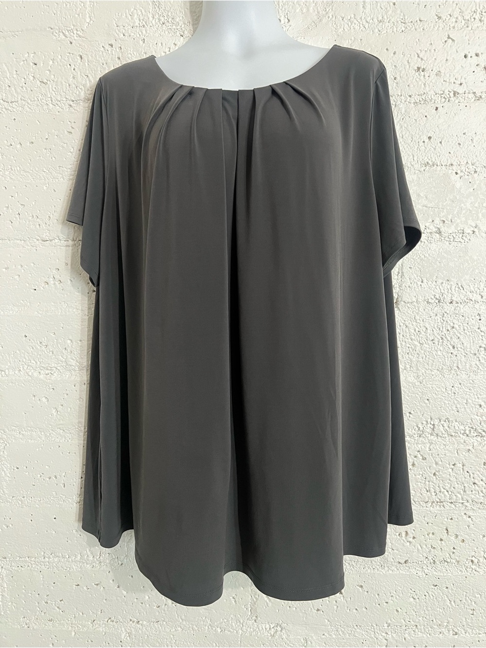 Worthington Womens Plus Top 4X Gray Pleated Front Blouse Short Sleeve Stretch A9